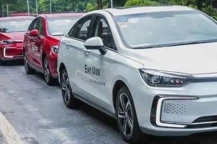 網約車出租對公車輛普通轎車日產軒逸東風日產、大眾等車輛出租